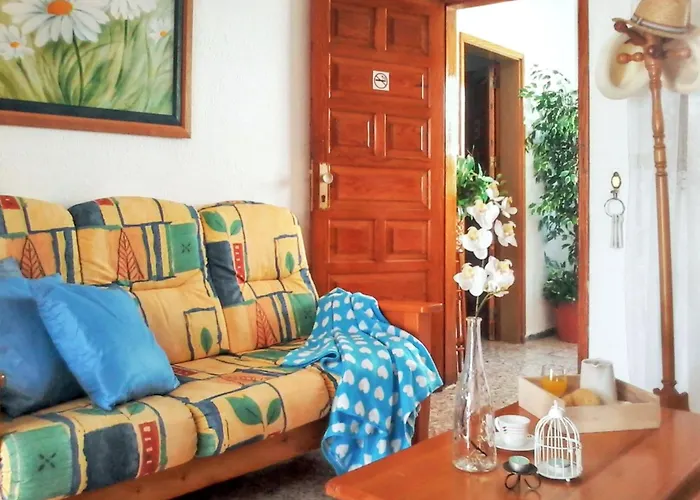 Hébergement de vacances Cozy House In + Terrace El Golfo